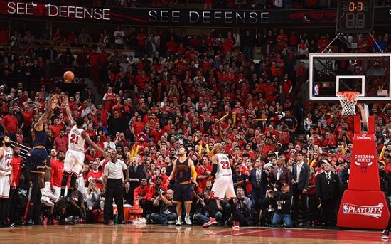 冰雪：张家口滑雪世界杯闭幕