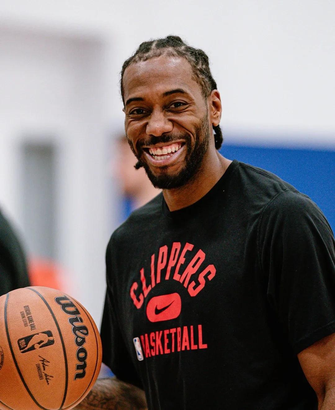 卡拉菲奥里：萨卡会努力争取回归战皇马 斯凯利