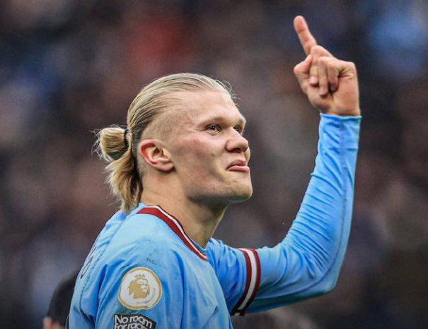 Thorin怒怼donk维护zwieh＂可笑＂！电竞圈激辩：数据VS人情的终极对决