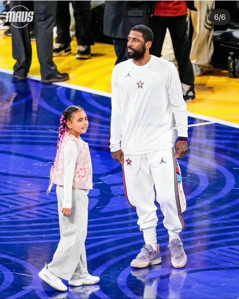 罗体：曼城没和拉齐奥谈租借埃切韦里，球员只是在罗马用餐