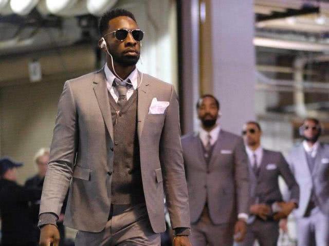 公牛再胜，湖人输得不怨？东契奇空砍32+7+7，布朗尼39分生涯新高