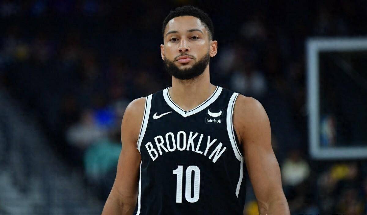 官方：拜仁门将佩雷茨租借加盟南安普顿；据悉买断费800万欧